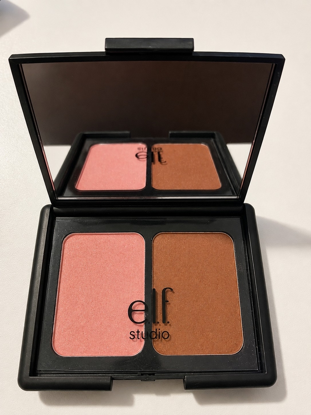 Discontinued e.l.f. Contouring Blush & Bronzer- Antigua